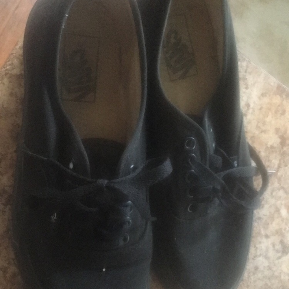 Black vans